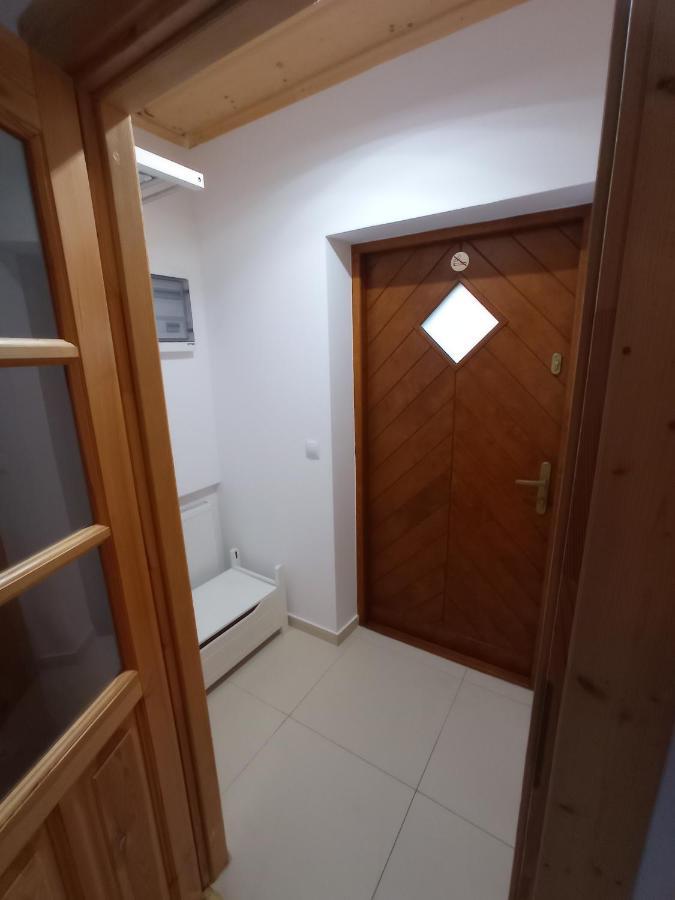 Apartamentydvorskie Nowy Sącz Buitenkant foto