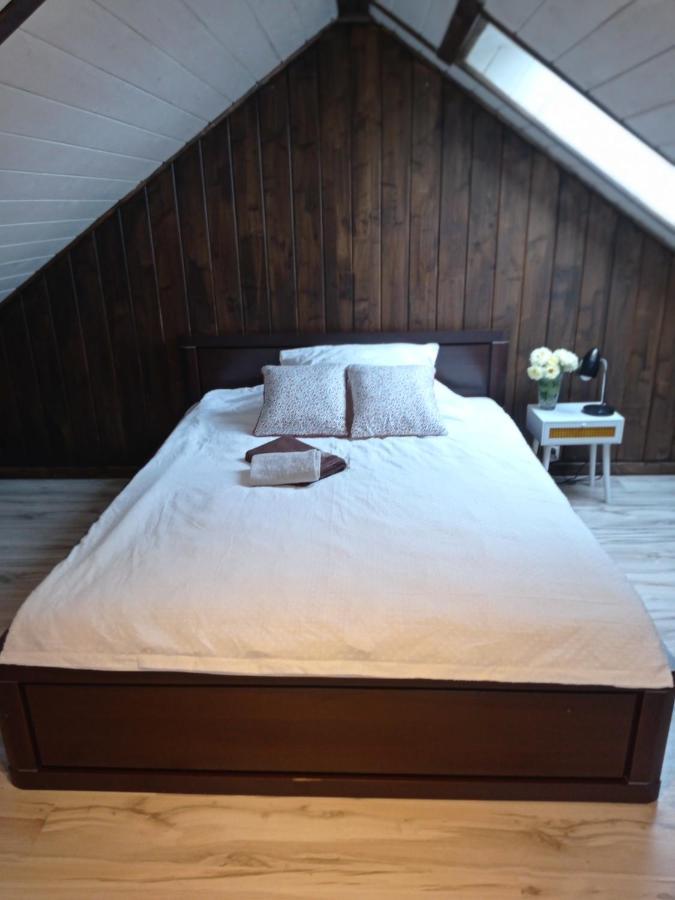 Apartamentydvorskie Nowy Sącz Buitenkant foto